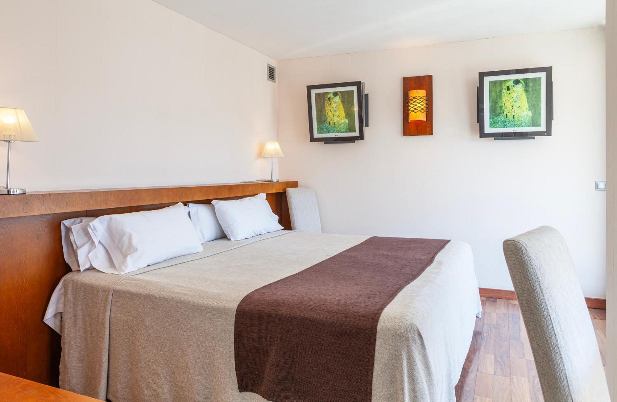 Hotel Don Paco — Photos 1